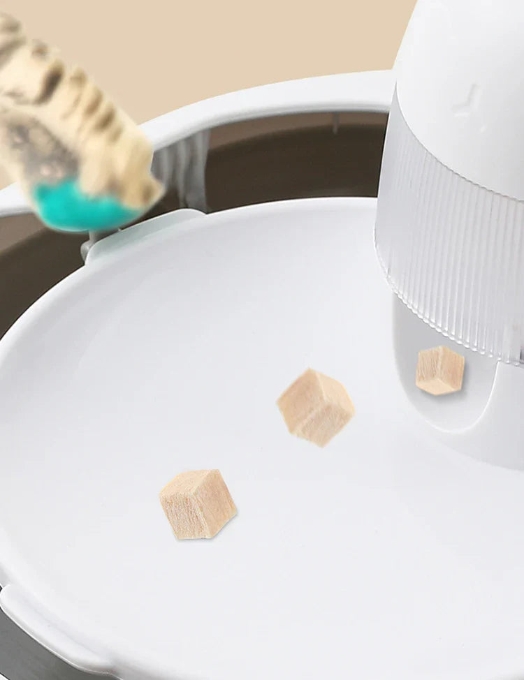 WhiskerMatic Smart Trap Toy